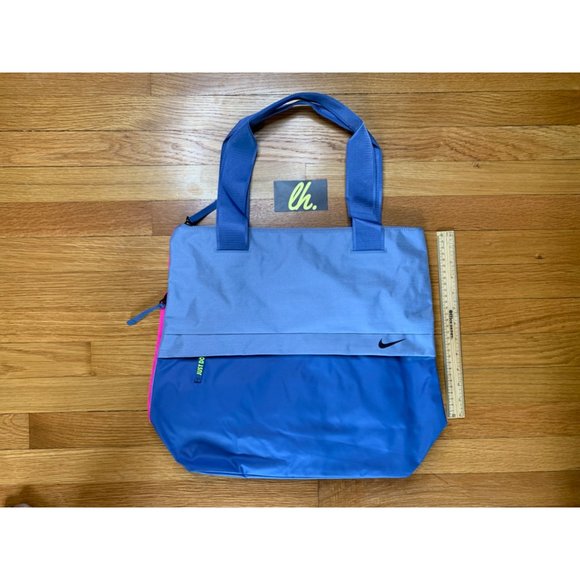 Nike Radiate Training Graphic “Blue Pink” Tote Bag BA5527-460 - Picture 2 of 6